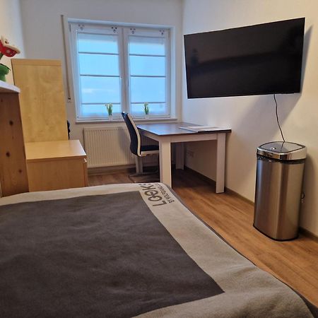 Einzelzimmer In Ruhiger Lage --- Check-In Mit Schluesselkasten Meppen Extérieur photo