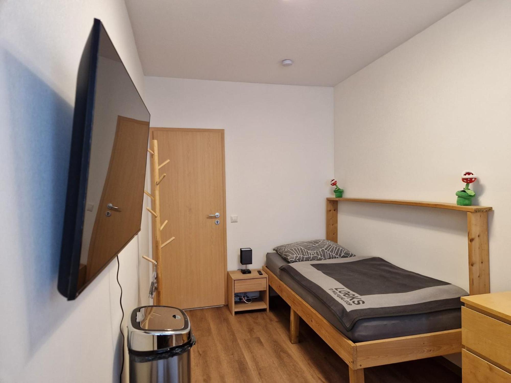Einzelzimmer In Ruhiger Lage --- Check-In Mit Schluesselkasten Meppen Extérieur photo